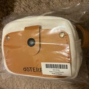 Doterra keep it casual pouch